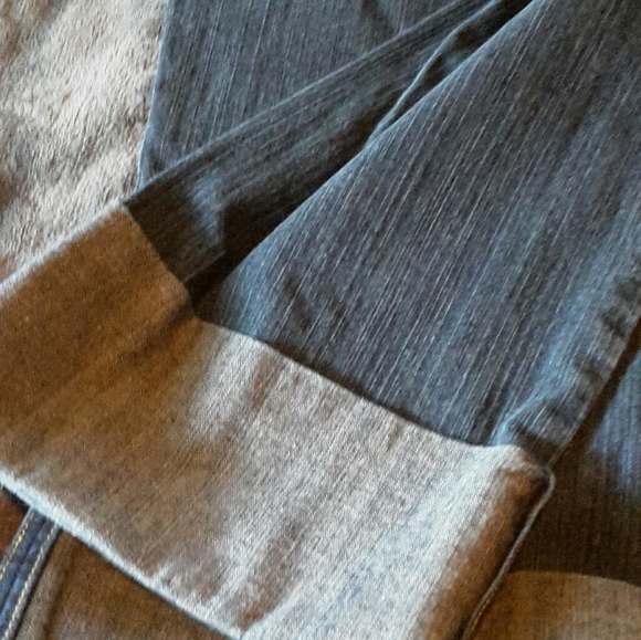 Jones New York & Company capris - Picture 3 of 4